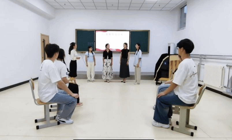 三维教学法破局赋能 表演艺术教学焕发新活力——国际商贸学院探索复合型艺术人才培养新路径